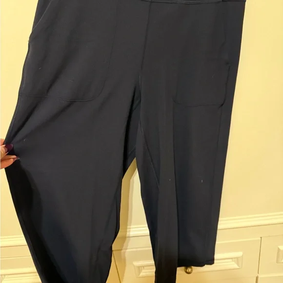 Lululemon Athletica Align Super-High-Rise Wide-Leg Crop 23" Women’s Size 8 - Picture 7 of 7